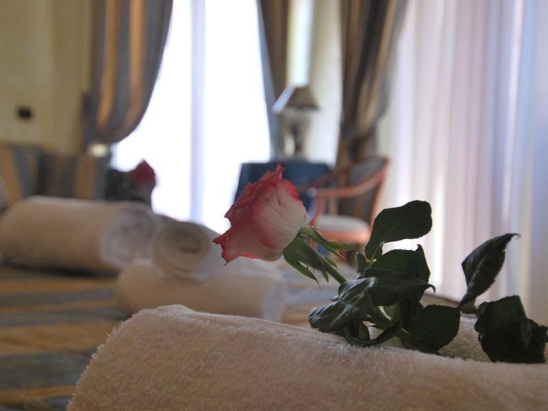 Hotel San Giuseppe - Cityhotel Катандзаро Екстериор снимка