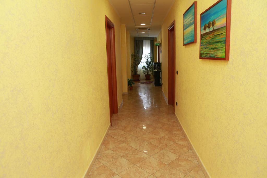 Hotel San Giuseppe - Cityhotel Катандзаро Екстериор снимка