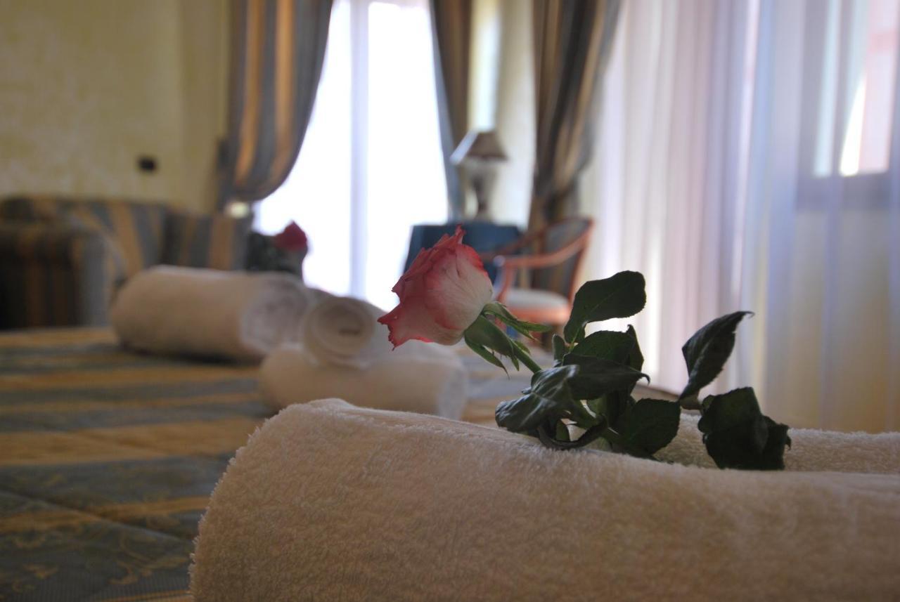 Hotel San Giuseppe - Cityhotel Катандзаро Екстериор снимка